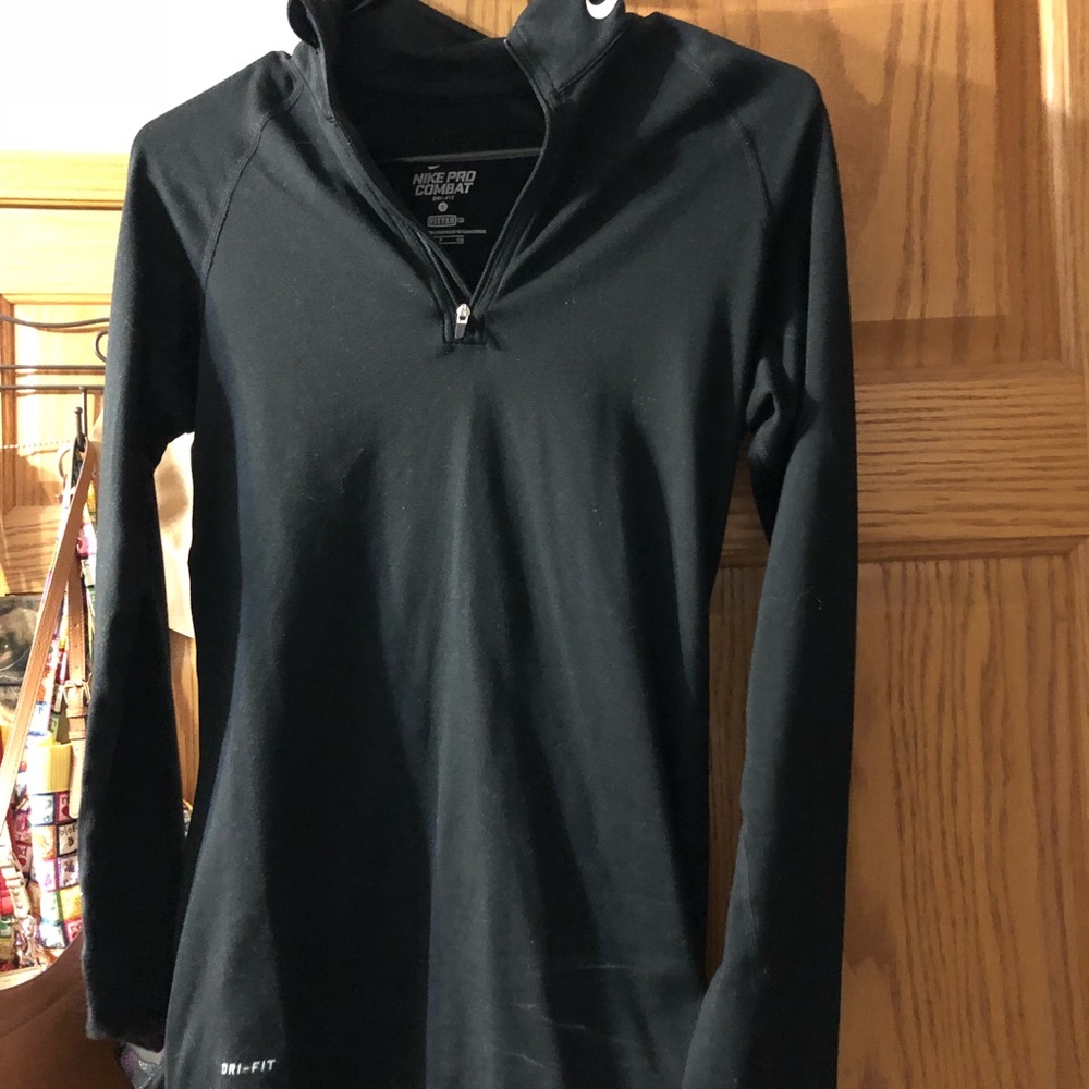 Black dry fit 1/2 zip
